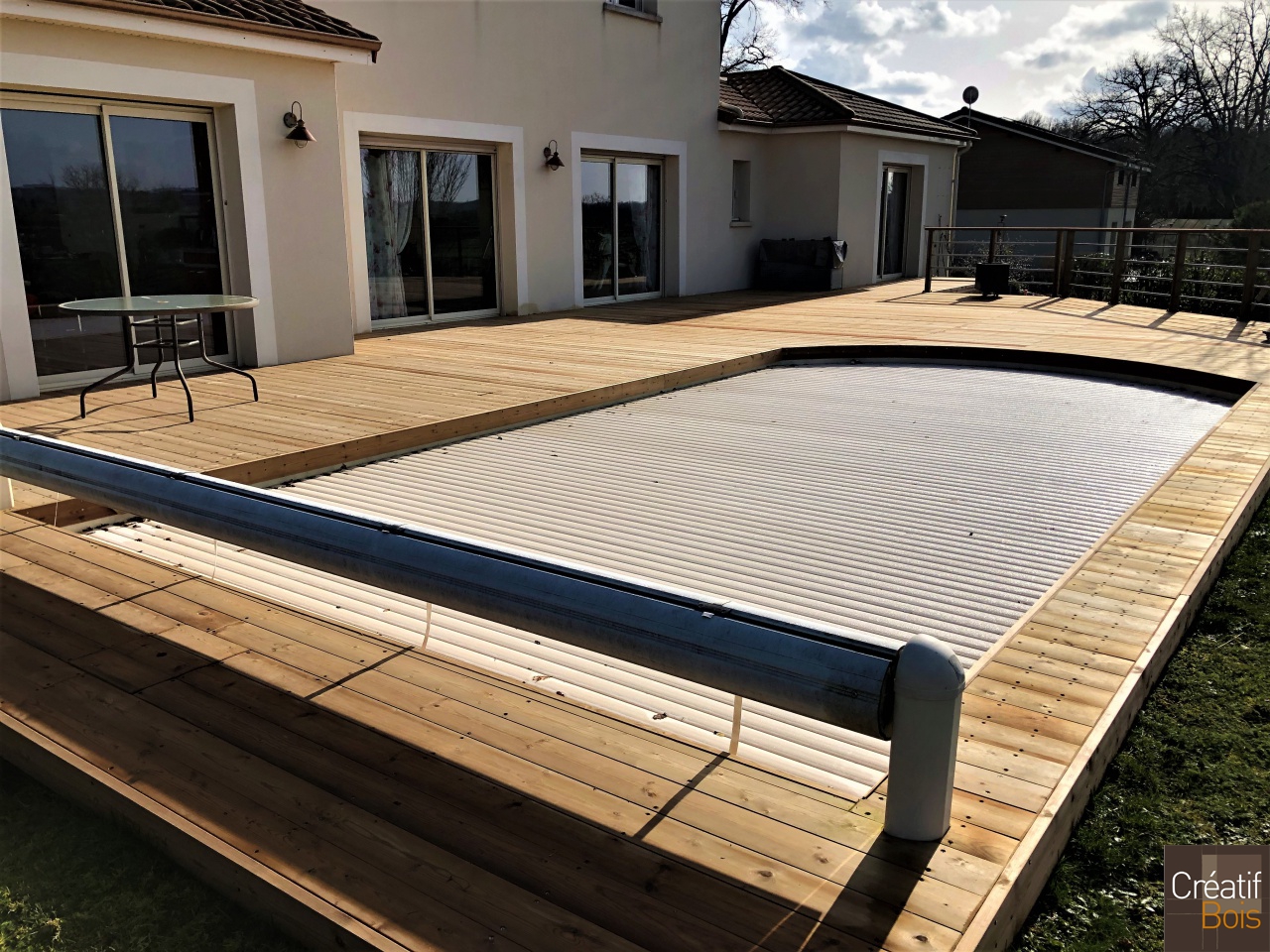 Plage de piscine en Pin Rouge du Nord HAUTE VIENNE - 87 Plage de piscine en Pin Rouge du Nord HAUTE VIENNE - 87