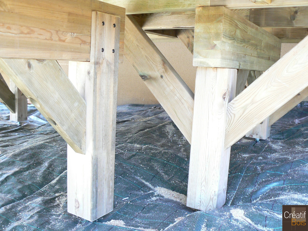 Structure d'une Terrasse sur poteaux CHASTEAUX Corrèze 19 Structure d'une Terrasse sur poteaux CHASTEAUX Corrèze 19