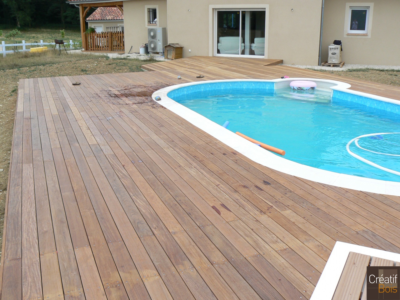 Plage de piscine en Ipé ALVIGNAC Lot 46 Plage de piscine en Ipé ALVIGNAC Lot 46