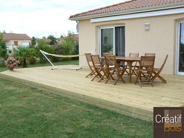 Terrasse en Pin Rouge du Nord CHAPTELAT - Haute Vienne 87 Terrasse en Pin Rouge du Nord CHAPTELAT - Haute Vienne 87