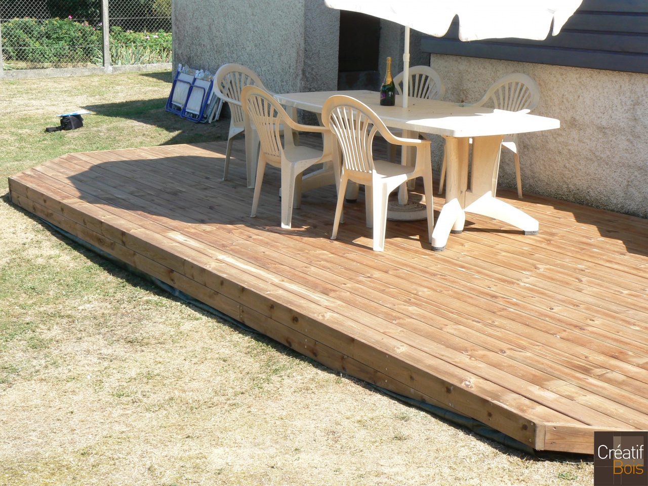 Terrasse en Pin Rouge du Nord ALBUSSAC - Corrèze 19 Terrasse en Pin Rouge du Nord ALBUSSAC - Corrèze 19