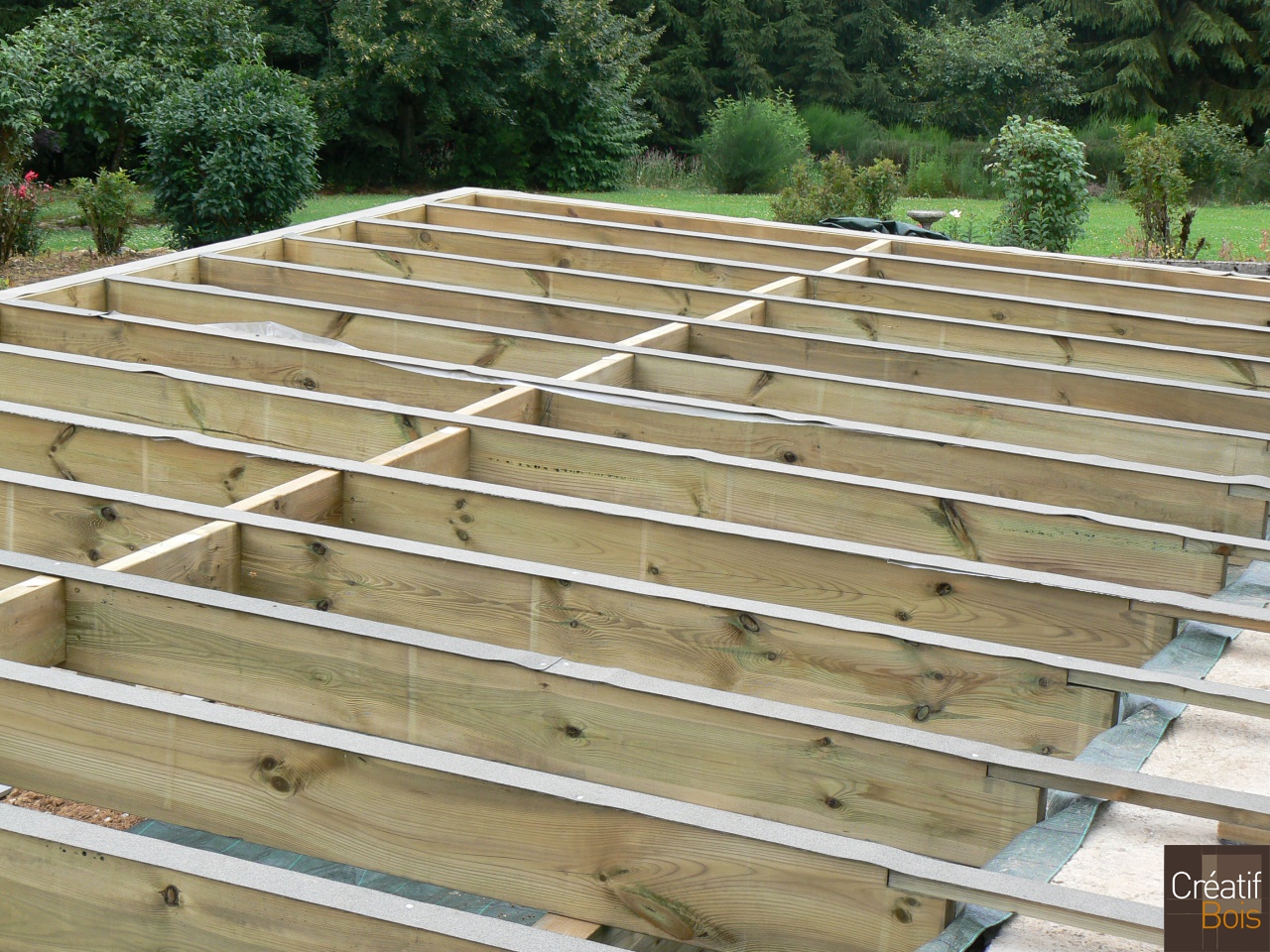 Terrasse Bois en cours de construction REYGADE - Corrèze 19 Terrasse Bois en cours de construction REYGADE - Corrèze 19