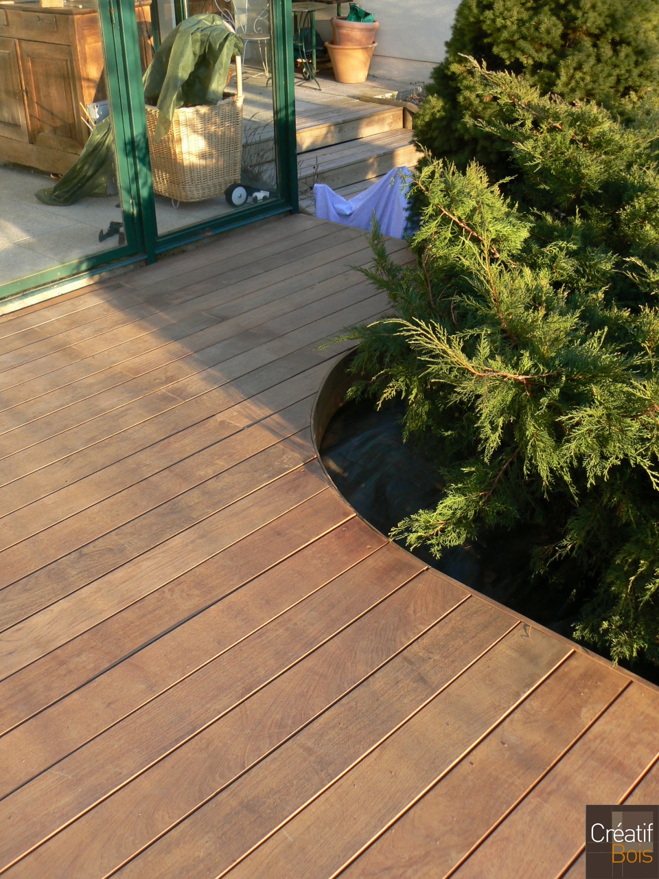 Terrasse Bois et végétaux BUGEAT - Corrèze 19 Terrasse Bois et végétaux BUGEAT - Corrèze 19