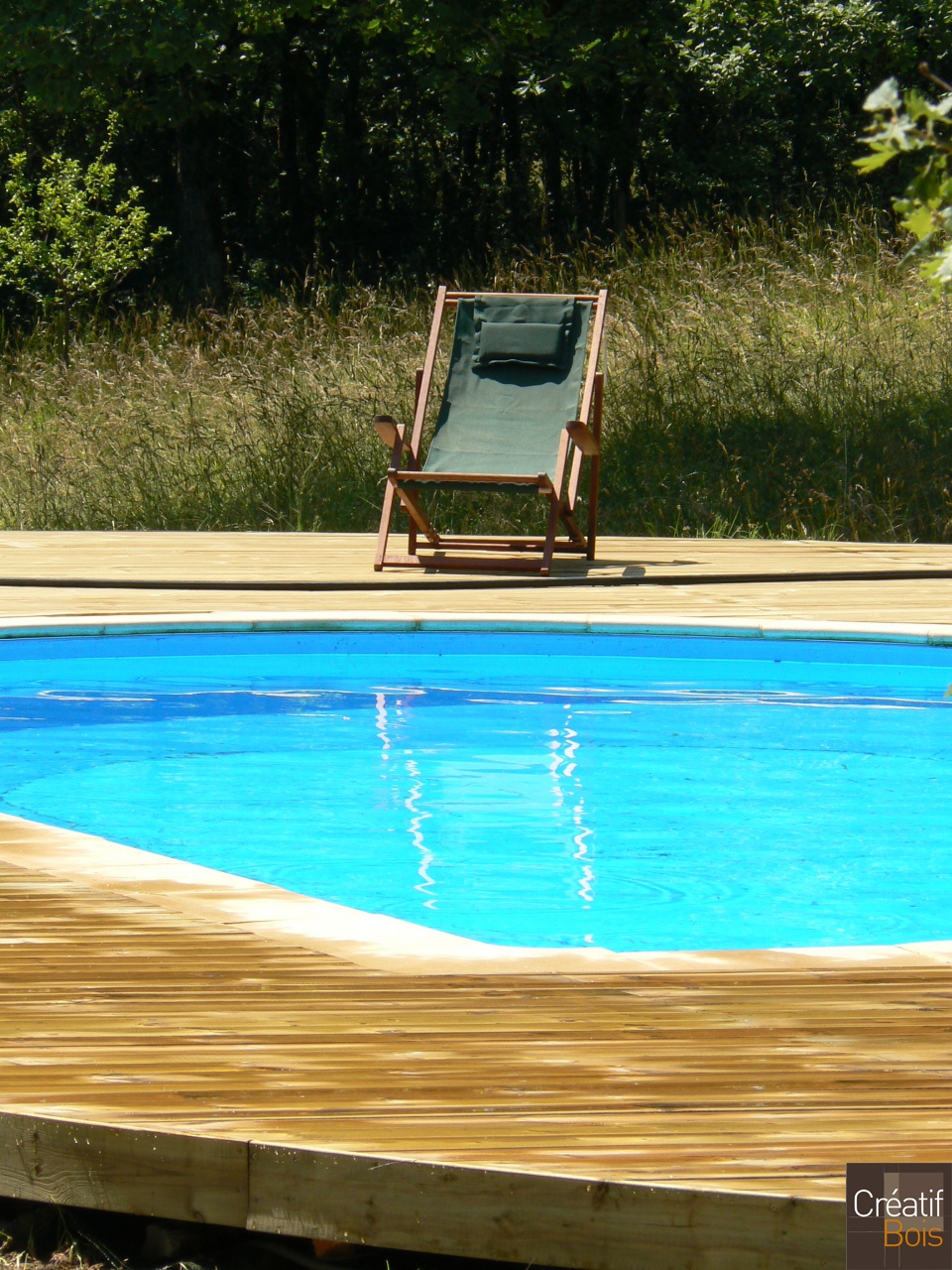 Plage de piscine en Pin Rouge du Nord CAZILLAC - Lot 46 Plage de piscine en Pin Rouge du Nord CAZILLAC - Lot 46