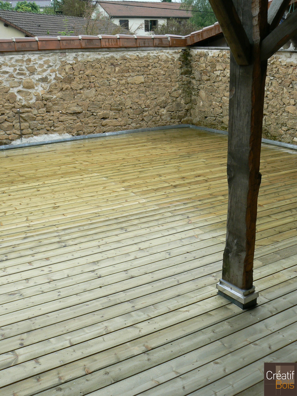 Terrasse en Pin Rouge du Nord LIMOGES - Haute Vienne 87 Terrasse en Pin Rouge du Nord LIMOGES - Haute Vienne 87