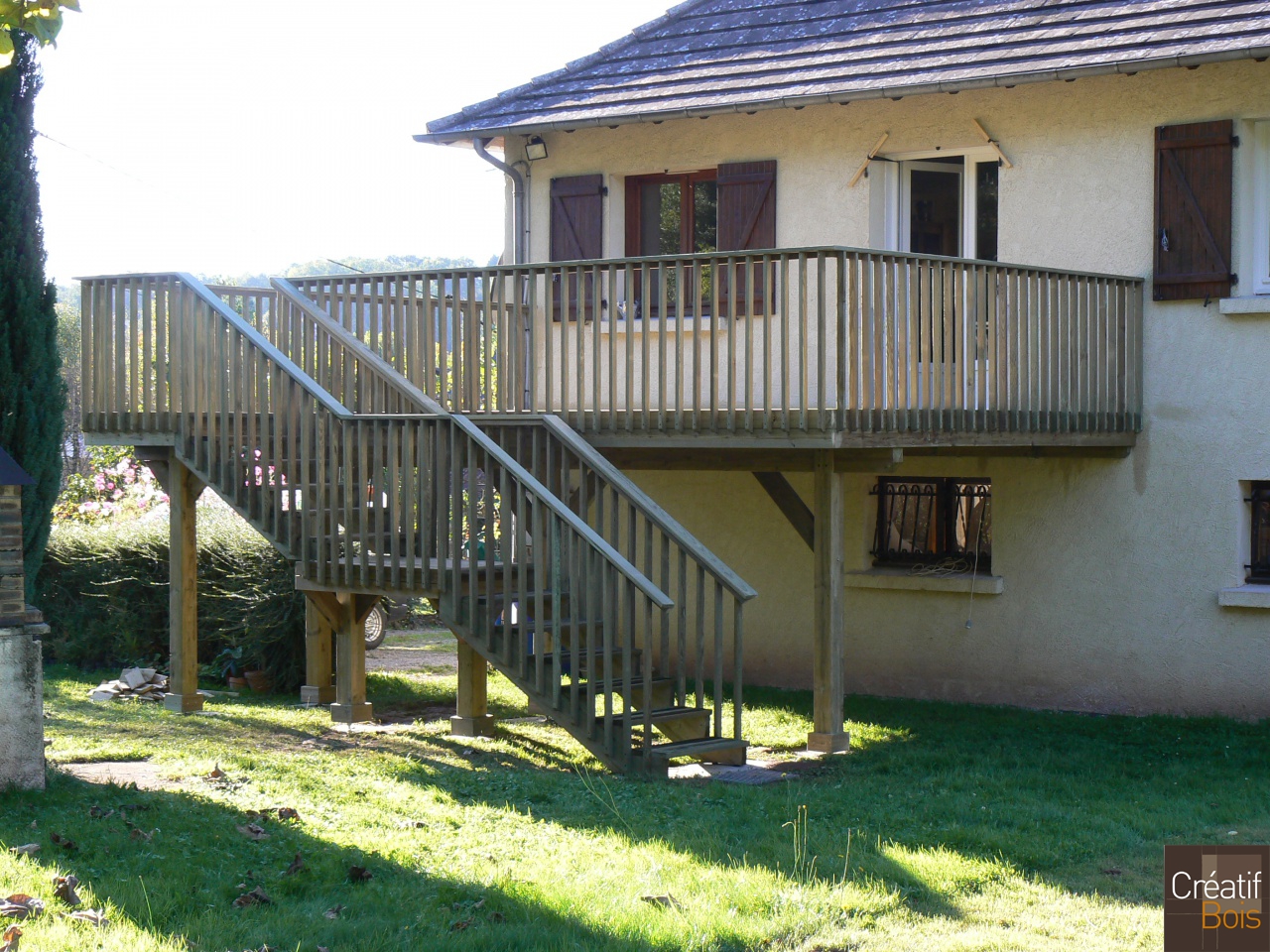 Escalier Bois OBJAT - Corrèze 19 Escalier Bois OBJAT - Corrèze 19