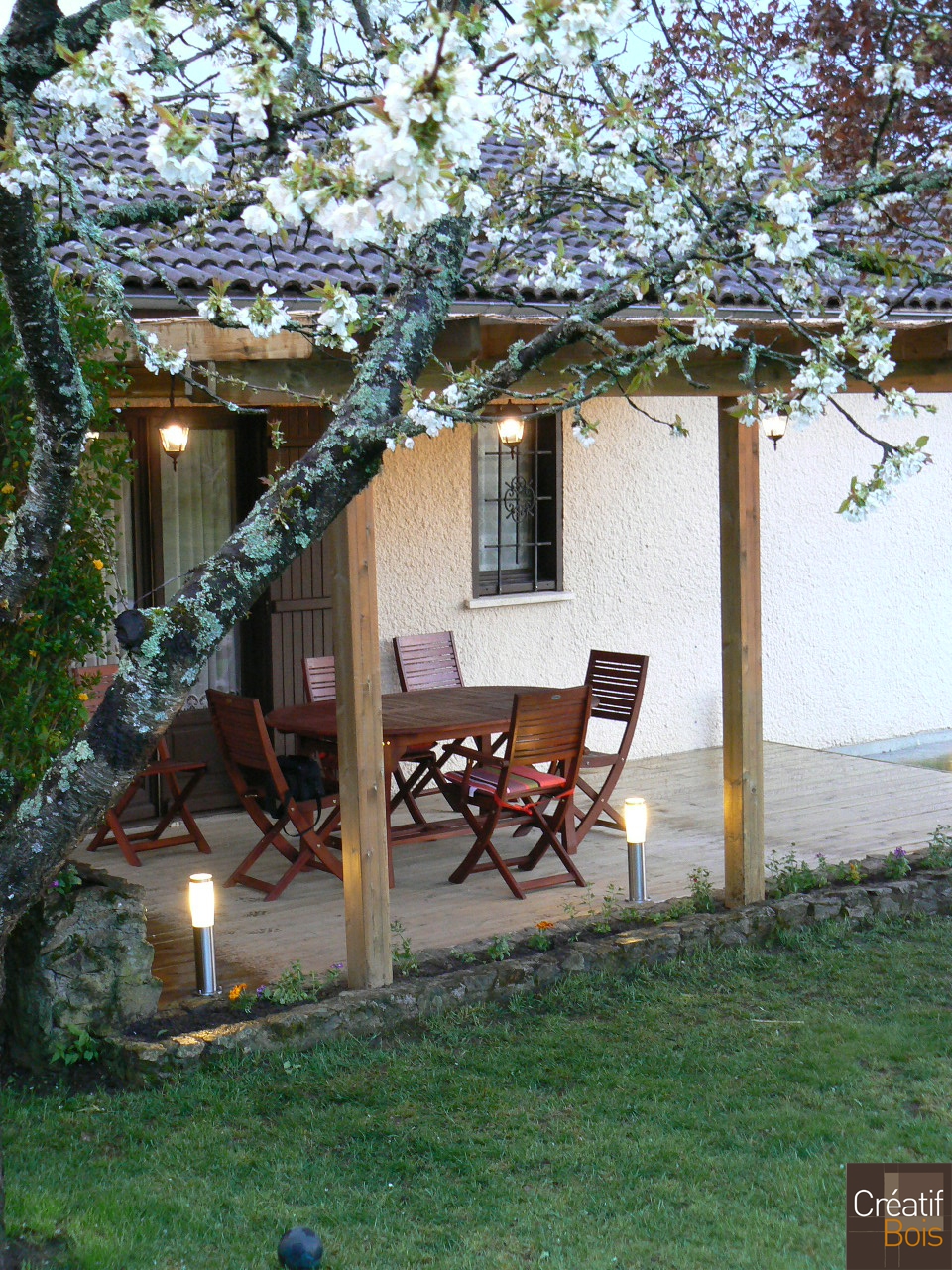 Terrasse Bois SAINT JEAN DE LIGOURE - Haute Vienne 87 Terrasse Bois SAINT JEAN DE LIGOURE - Haute Vienne 87