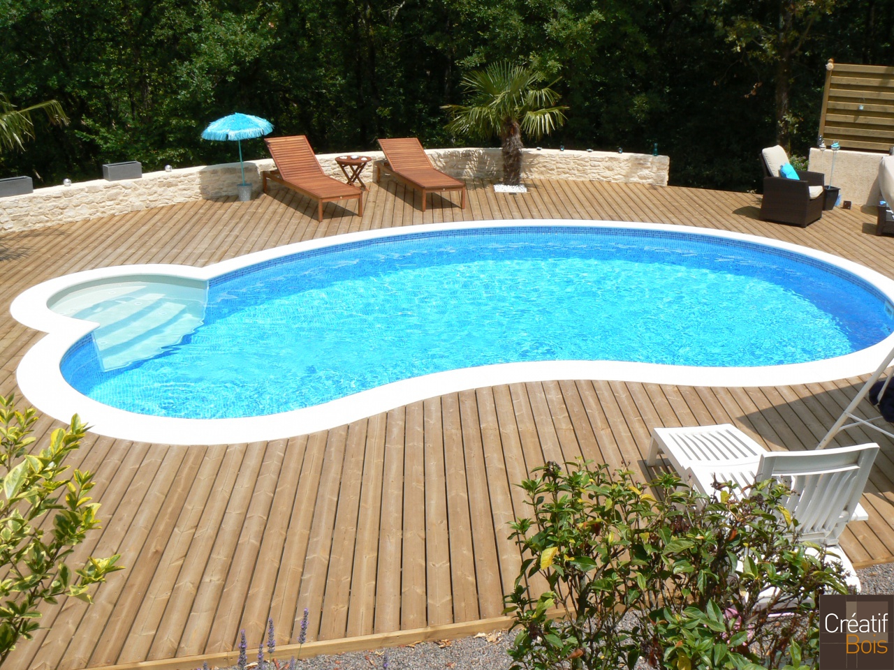 Plage de piscine forme haricot LANZAC - Lot 46 Plage de piscine forme haricot LANZAC - Lot 46