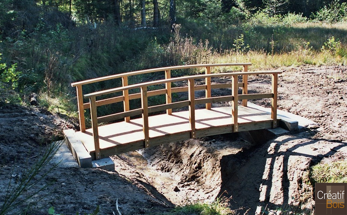 Passerelle Bois USSEL - Corrèze 19 Passerelle Bois USSEL - Corrèze 19