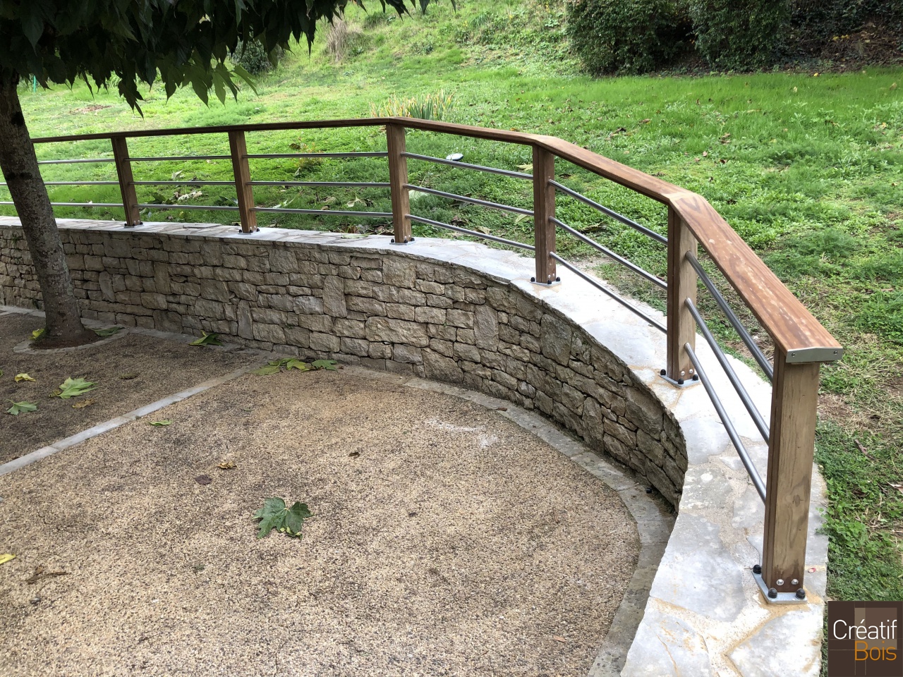 Garde-corps Eila sur muret existant - BRIVE - 19 Corrèze Limousin Garde-corps Eila sur muret existant - BRIVE - 19 Corrèze Limousin