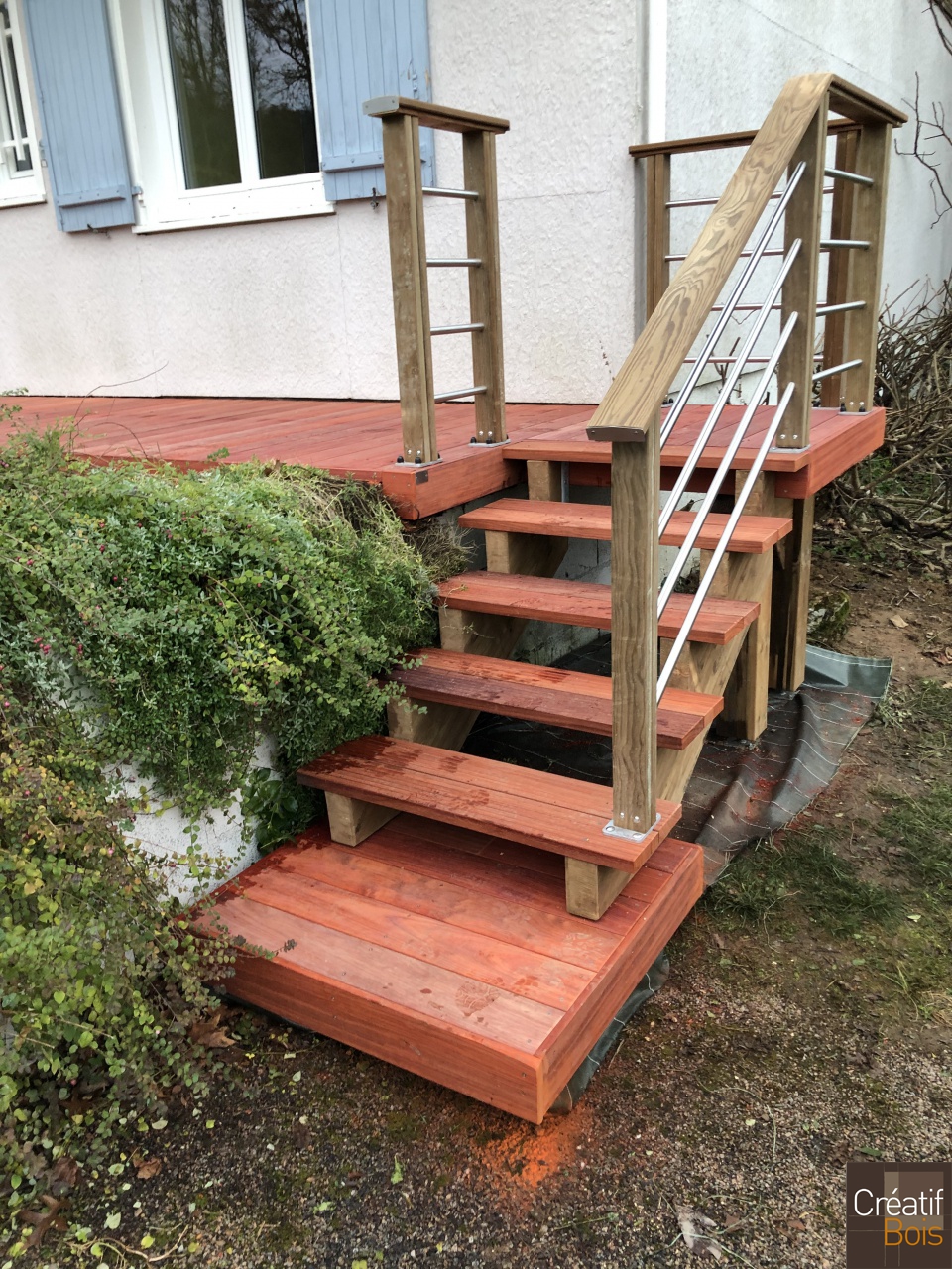 Escalier en Padouk Garde-Corps Eila - BEAULIEU - 19 Corrèze Escalier en Padouk Garde-Corps Eila - BEAULIEU - 19 Corrèze