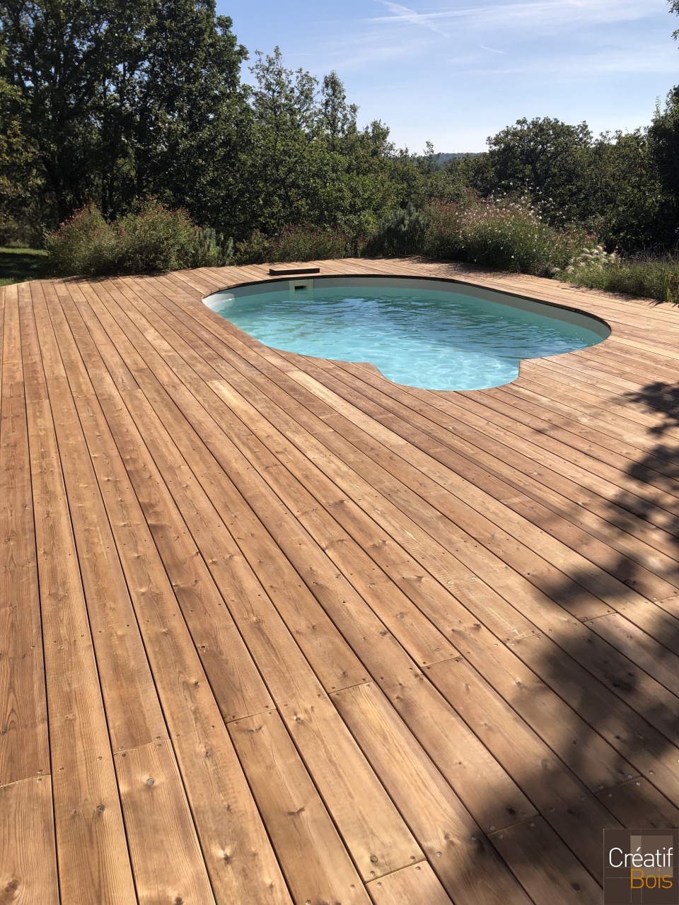 Plage de piscine en Pin Rouge du Nord - CAHORS - 46 Lot Plage de piscine en Pin Rouge du Nord - CAHORS - 46 Lot