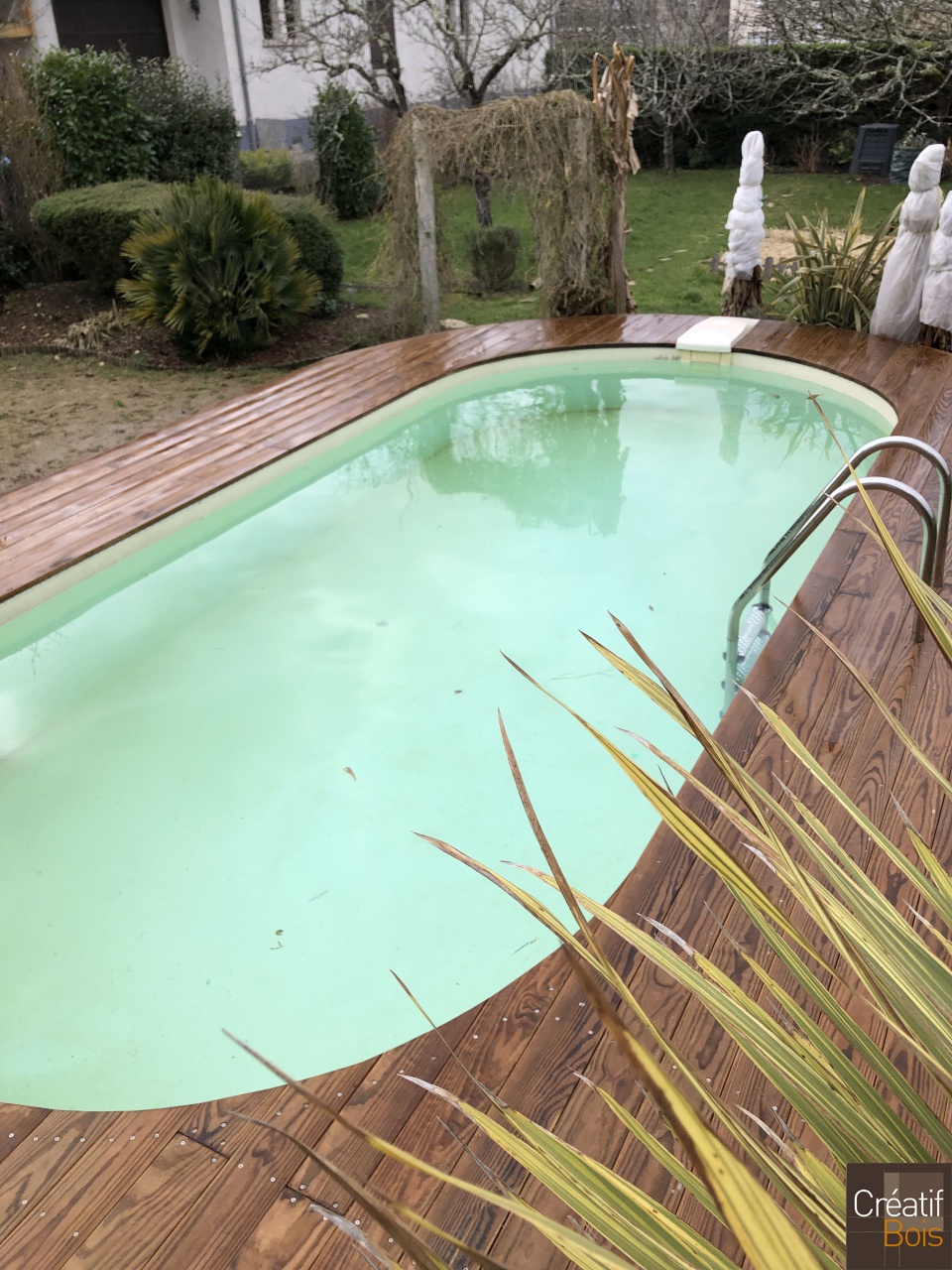 Plage de Piscine en Pin de Caroline - BRIVE - 19 Corrèze Plage de Piscine en Pin de Caroline - BRIVE - 19 Corrèze