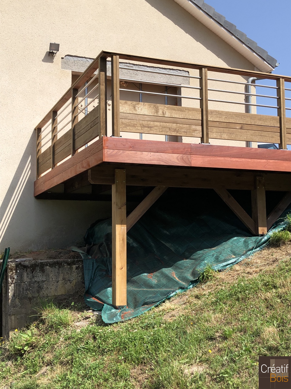 Terrasse Autoportante avec Platelage en Padouk et Garde-corps "Corrèza" - ESPAGNAC - 19 Corrèze Terrasse Autoportante avec Platelage en Padouk et Garde-corps "Corrèza" - ESPAGNAC - 19 Corrèze