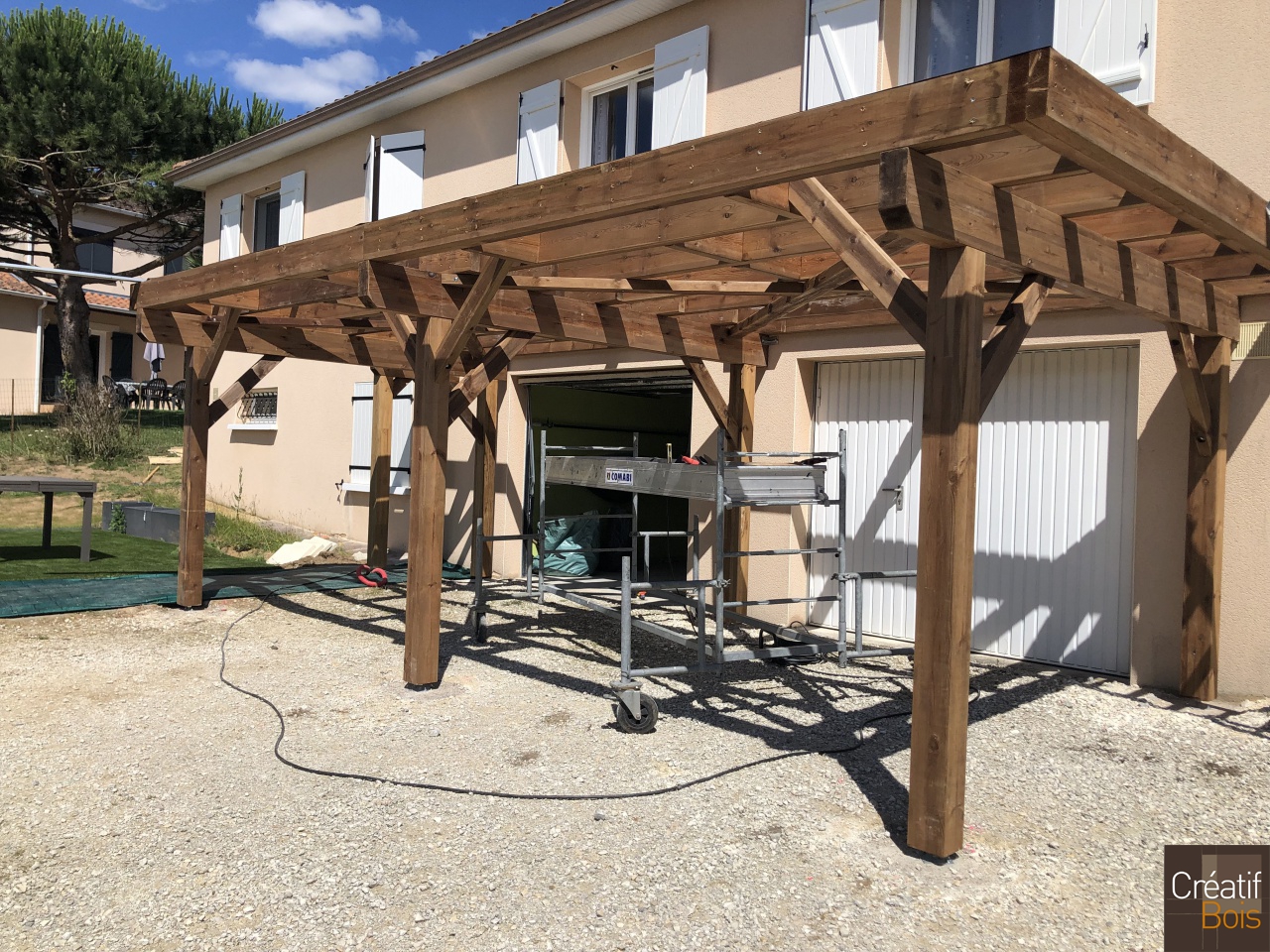 Structure d'une Terrasse sur Poteaux LE VIGEN - 87 Haute-Vienne Structure d'une Terrasse sur Poteaux LE VIGEN - 87 Haute-Vienne