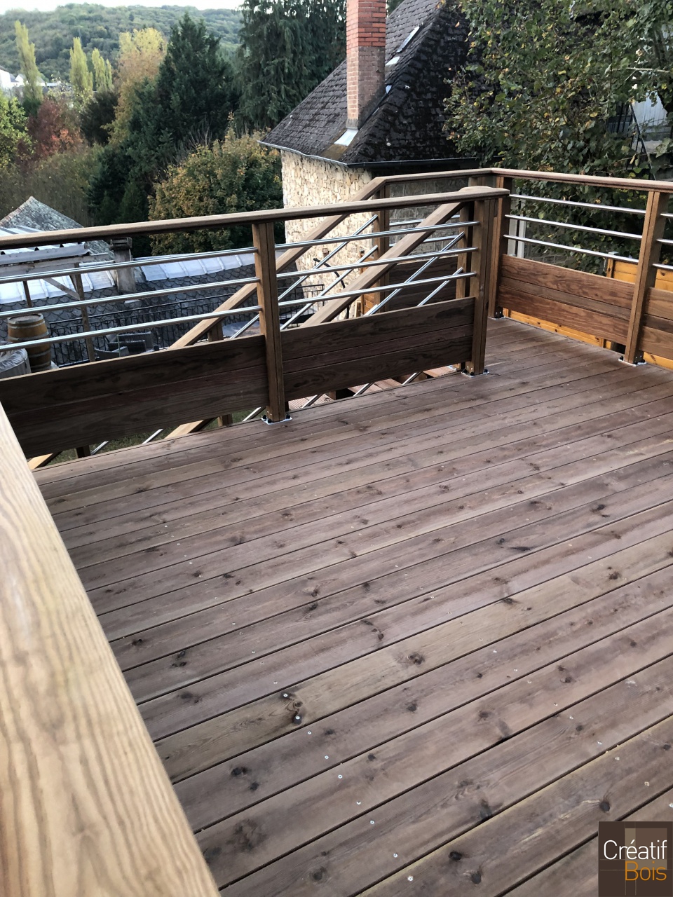 Terrasse Autoportante et Platelage en Pin Rouge du Nord Garde-Corps "Corrèza" - CORNIL - 19 Corrèze Terrasse Autoportante et Platelage en Pin Rouge du Nord Garde-Corps "Corrèza" - CORNIL - 19 Corrèze