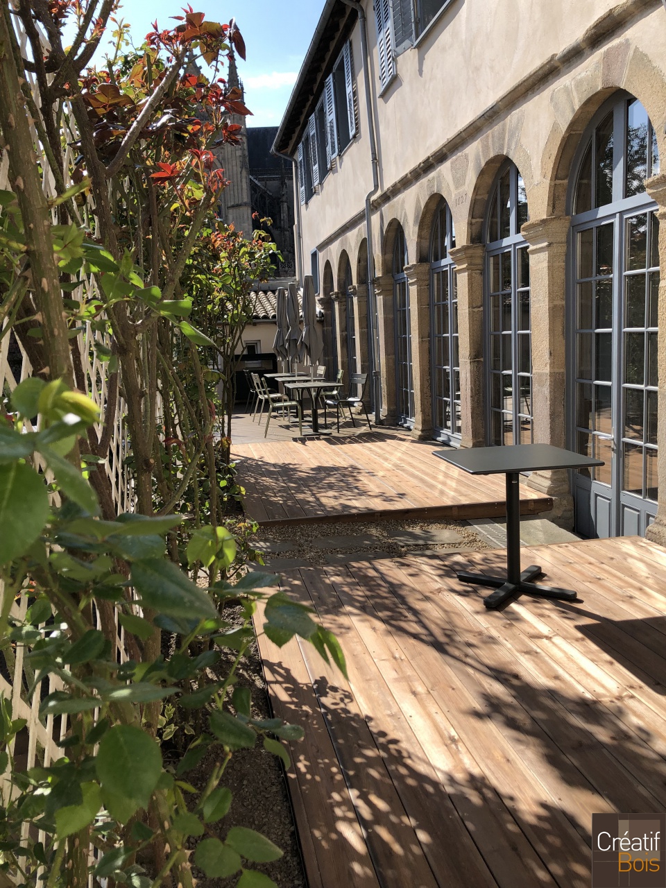 Terrasse sur Sol Stable en Pin Rouge du Nord - La Cuisine du Cloître - LIMOGES - Haute Vienne 87 Terrasse sur Sol Stable en Pin Rouge du Nord - La Cuisine du Cloître - LIMOGES - Haute Vienne 87