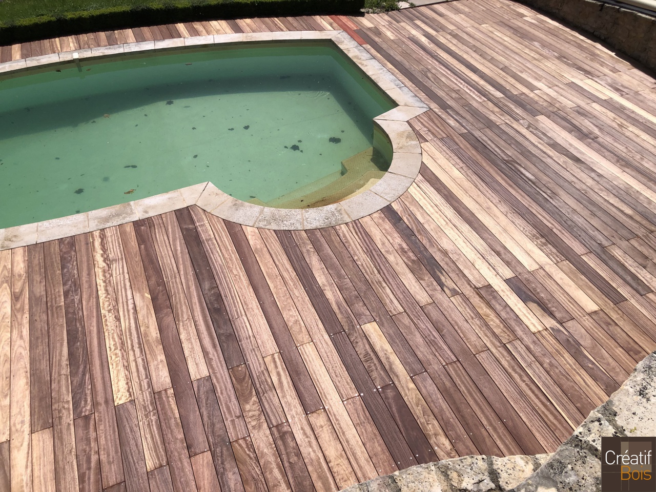 Terrasse sur Sol Dur en Padouk - ESPERE - Lot 46 Terrasse sur Sol Dur en Padouk - ESPERE - Lot 46