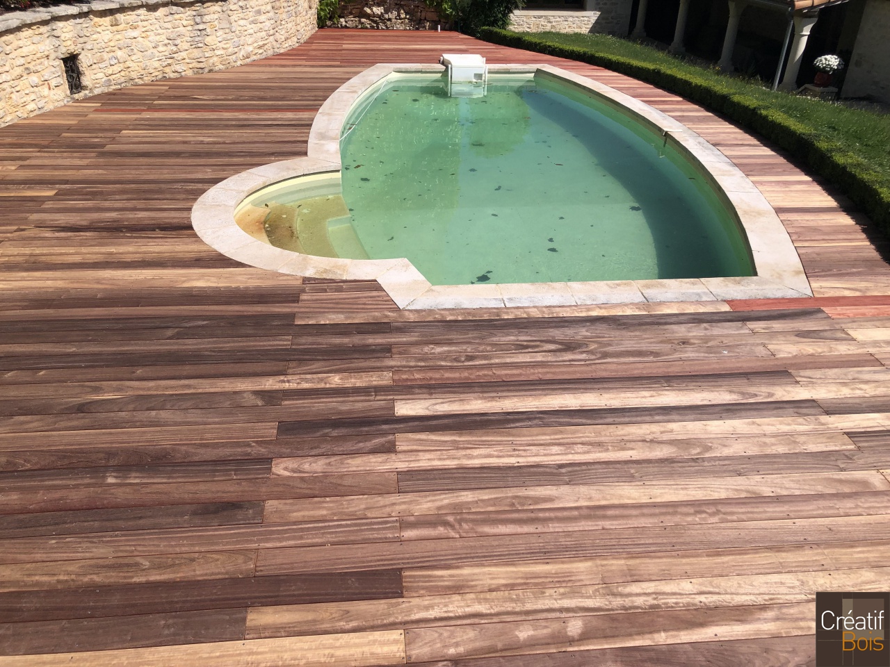 Terrasse sur Sol Dur en Padouk - ESPERE - Lot 46 Terrasse sur Sol Dur en Padouk - ESPERE - Lot 46