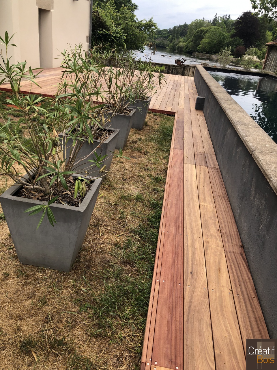 Plage de Piscine en Padouk - LIMOGES - 87 Haute Vienne Plage de Piscine en Padouk - LIMOGES - 87 Haute Vienne