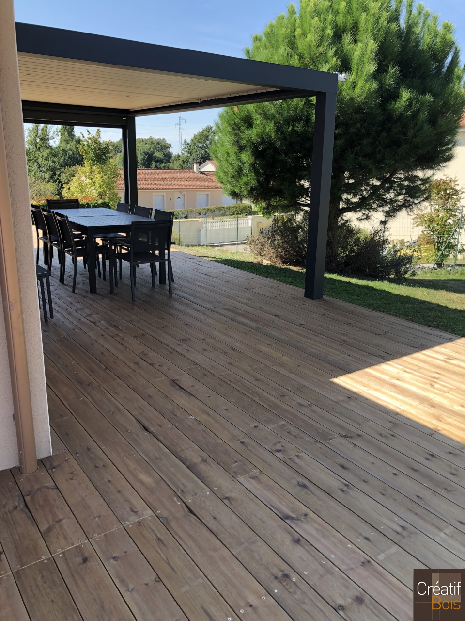 Terrasse bois sur sol dur en Pin Rouge du Nord - BOISSEUIL 87 Haute Vienne Terrasse bois sur sol dur en Pin Rouge du Nord - BOISSEUIL 87 Haute Vienne