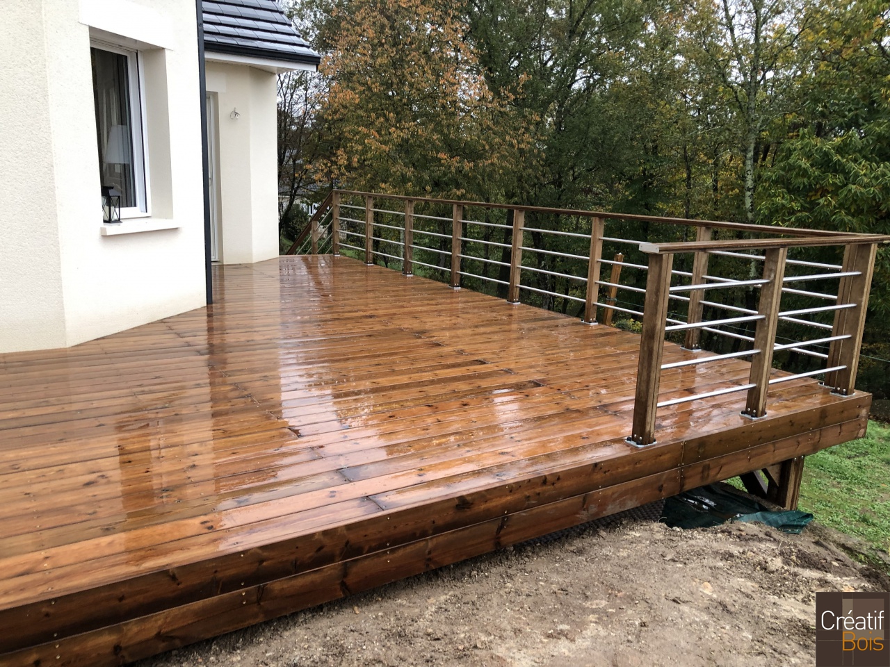 Terrasse Autoportante en Pin Rouge du Nord avec Garde-corps "EILA" - USSAC - 19 Corrèze Terrasse Autoportante en Pin Rouge du Nord avec Garde-corps "EILA" - USSAC - 19 Corrèze