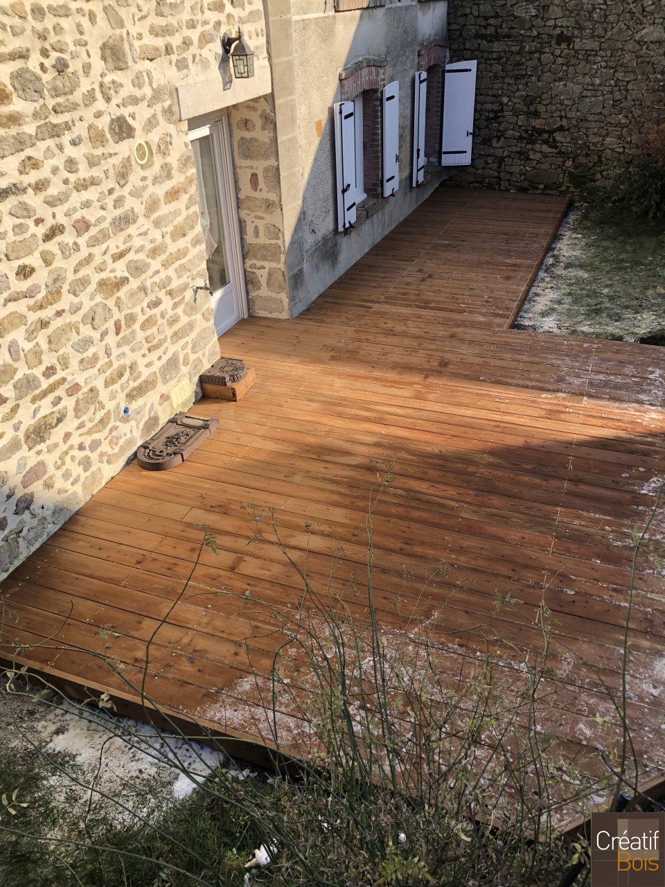 Terrasse sur Sol Dur en Pin Rouge du Nord - LIZIERES - Creuse 23 Terrasse sur Sol Dur en Pin Rouge du Nord - LIZIERES - Creuse 23