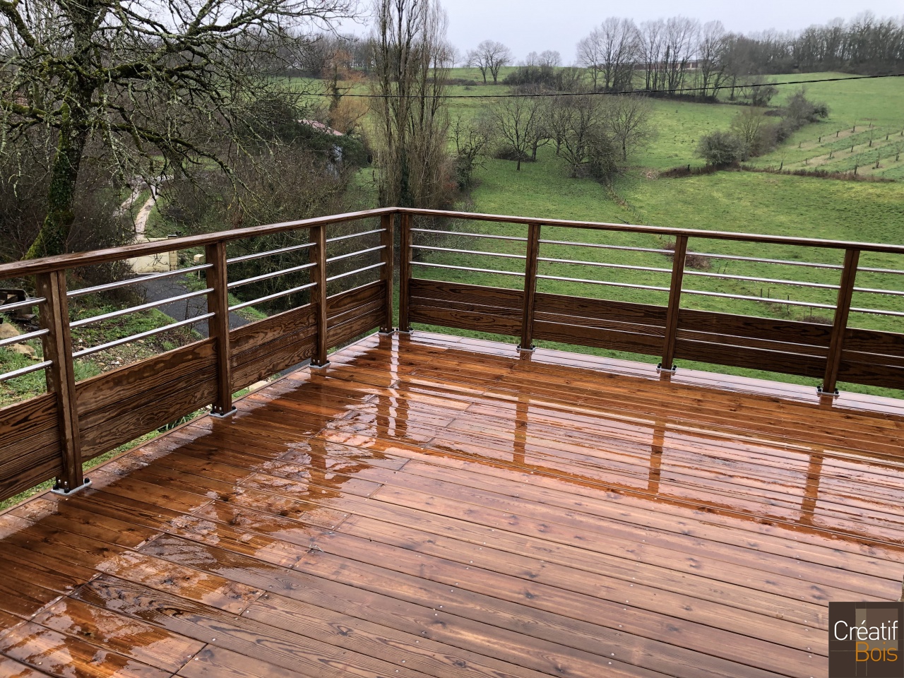 Structure autoportante garde-corps "Corrèza" - TERRASSON 24 Dordogne Structure autoportante garde-corps "Corrèza" - TERRASSON 24 Dordogne