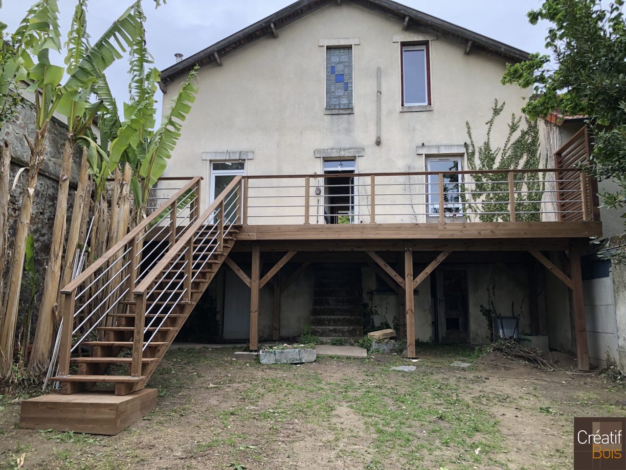 Structure Autoportante avec Escalier et Garde-Corps "Eila" LIMOGES - 87 Haute-Vienne Structure Autoportante avec Escalier et Garde-Corps "Eila" LIMOGES - 87 Haute-Vienne