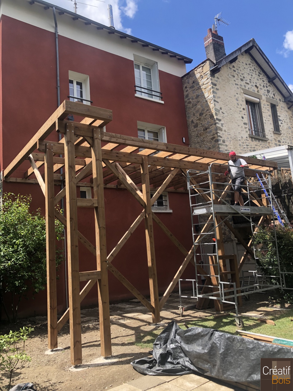 Structure autoportante hauteur 4.5m en cours de réalisation - LIMOGES 87 Haute-Vienne Structure autoportante hauteur 4.5m en cours de réalisation - LIMOGES 87 Haute-Vienne