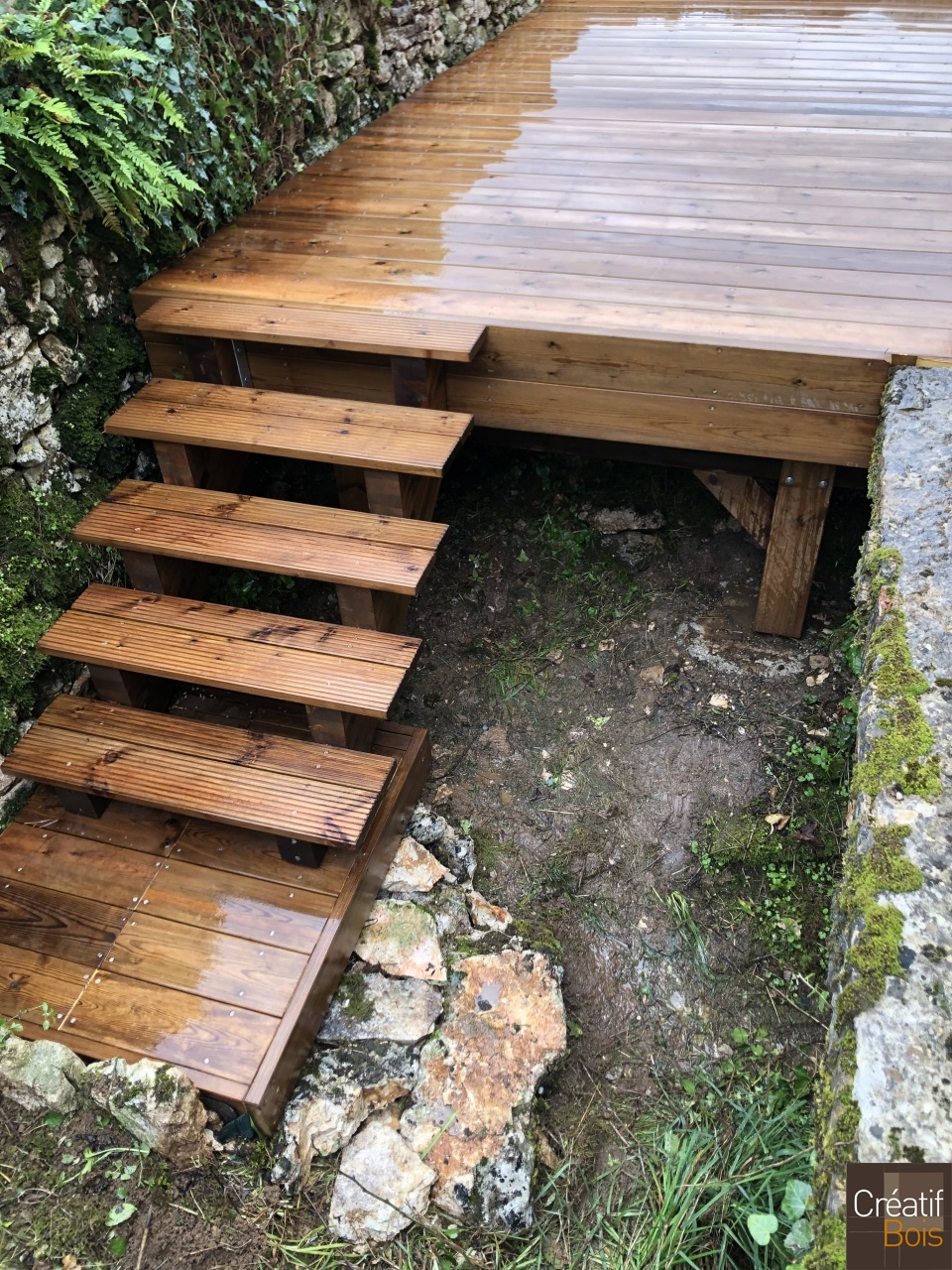 Escalier et terrasse autoportante en Pin Rouge du Nord - LENTILLAC du CAUSSE 46 Lot Escalier et terrasse autoportante en Pin Rouge du Nord - LENTILLAC du CAUSSE 46 Lot