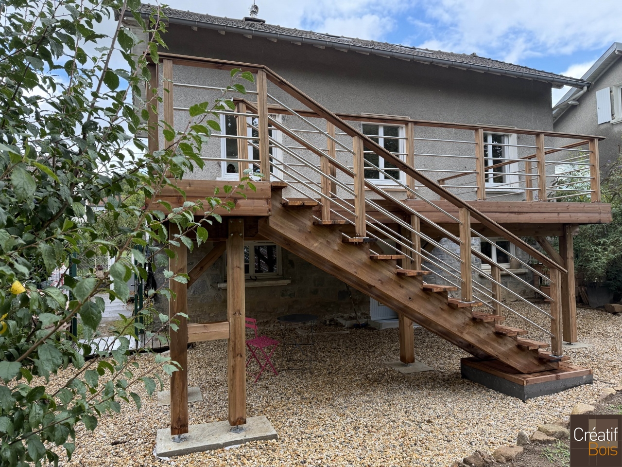 Terrasse Autoportante en Pin Rouge du Nord avec Garde-corps "EILA" et escalier - EYMOUTIERS - 87 Haute-Vienne Terrasse Autoportante en Pin Rouge du Nord avec Garde-corps "EILA" et escalier - EYMOUTIERS - 87 Haute-Vienne