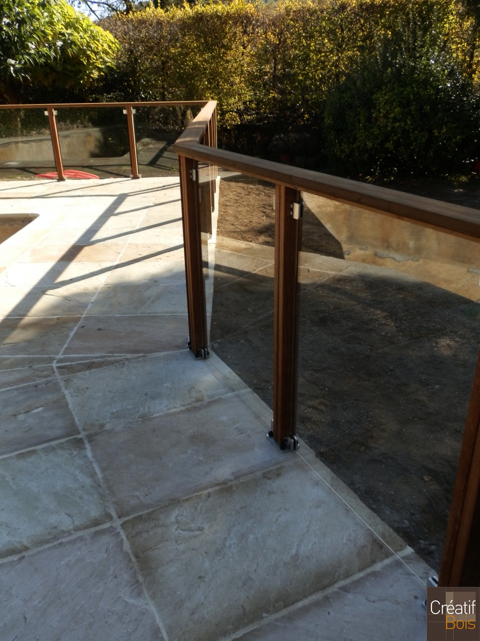 Garde-corps bois verre Vézèra BORREZ - Dordogne 24 Garde-corps bois verre Vézèra BORREZ - Dordogne 24