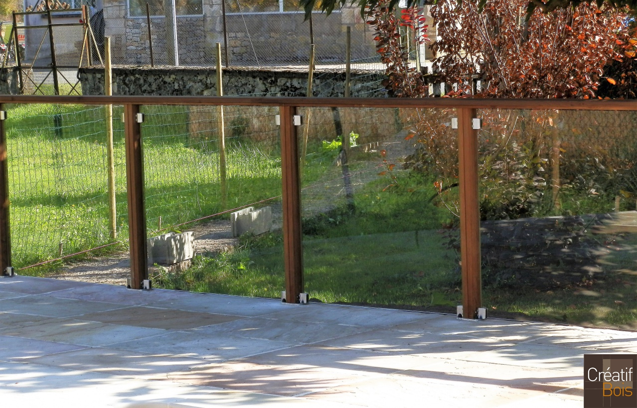 Garde-corps bois verre Vézèra BORREZ - Dordogne 24 Garde-corps bois verre Vézèra BORREZ - Dordogne 24