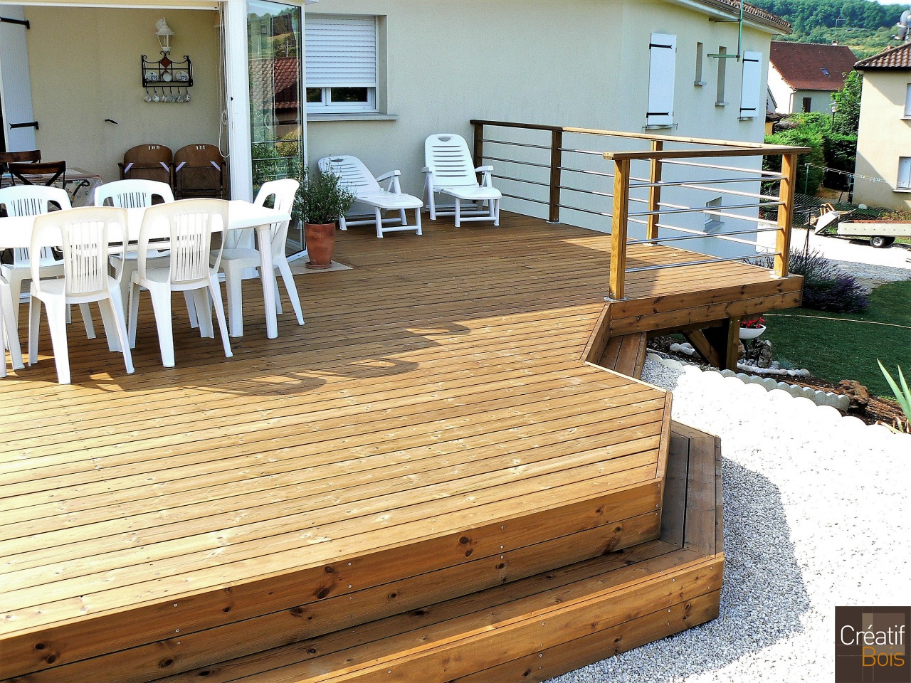 Terrasse en Pin Rouge du Nord et Garde-Corps Eila MARTEL - Lot 46 Terrasse en Pin Rouge du Nord et Garde-Corps Eila MARTEL - Lot 46