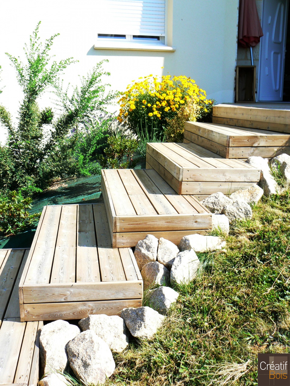 Escalier Palier SAINT GERMAIN - Corrèze 19  Escalier Palier SAINT GERMAIN - Corrèze 19