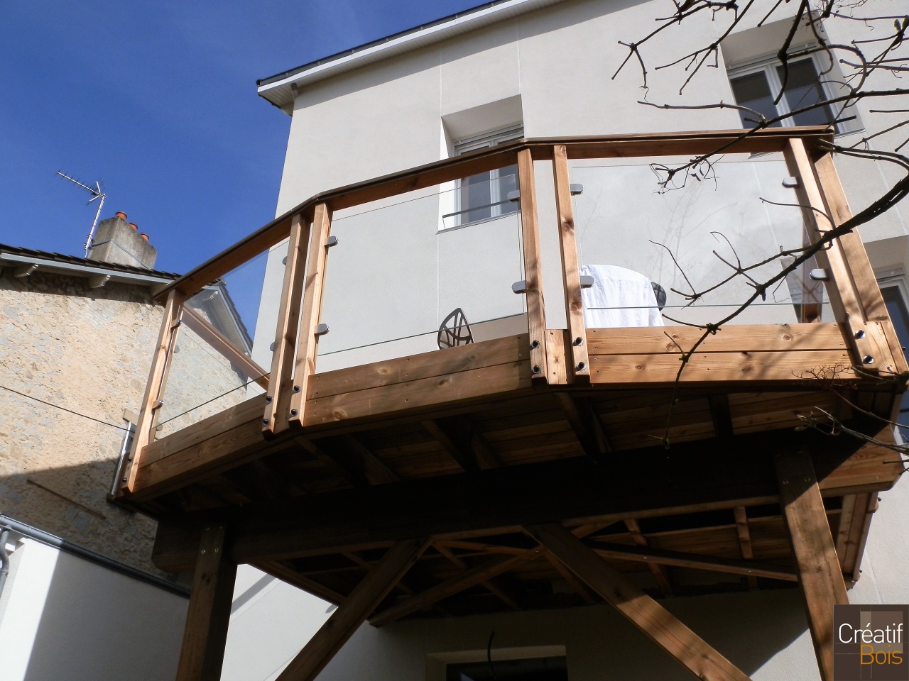 Terrasse sur poteaux en Pin Rouge du Nord et Garde-Corps Vézèra LIMOGES - Haute Vienne 87 Terrasse sur poteaux en Pin Rouge du Nord et Garde-Corps Vézèra LIMOGES - Haute Vienne 87