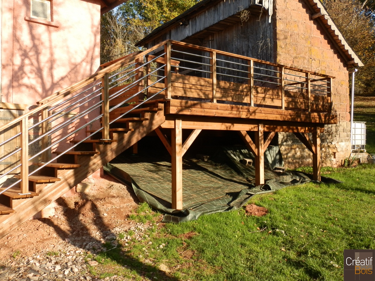 Terrasse autoportante Carde-Corps Corrèza et Eila AYEN - Corrèze 19 Terrasse autoportante Carde-Corps Corrèza et Eila AYEN - Corrèze 19