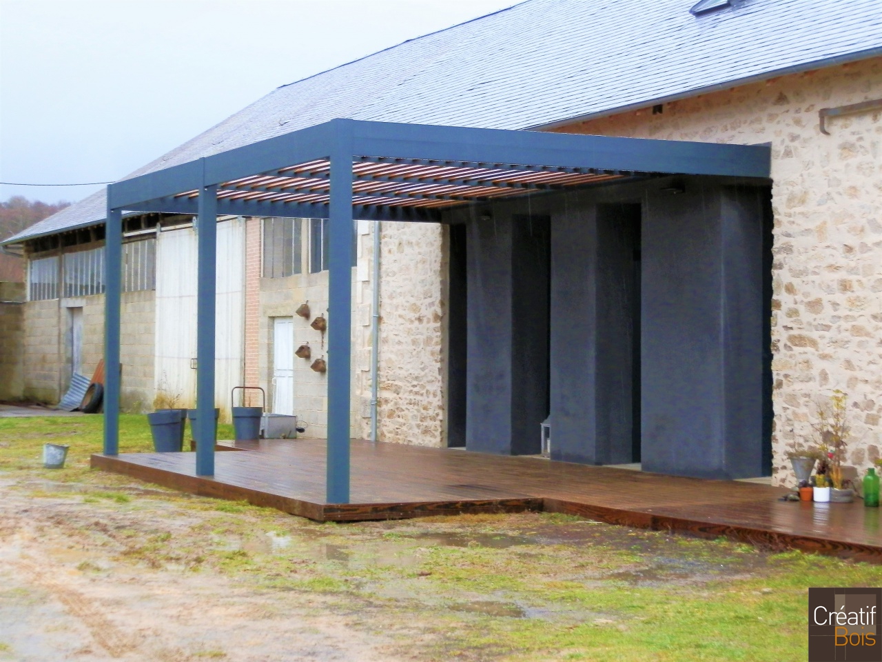 Pergola en Aluminium avec brise soleil bois LA CROISILLE SUR BRIANCE - Haute Vienne 87 Pergola en Aluminium avec brise soleil bois LA CROISILLE SUR BRIANCE - Haute Vienne 87